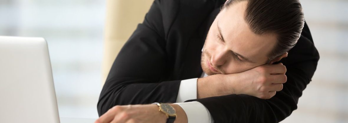 uno-de-los-principales-sintomas-de-la-narcolepsia-es-la-excesiva-somnolencia-durante-el-dia